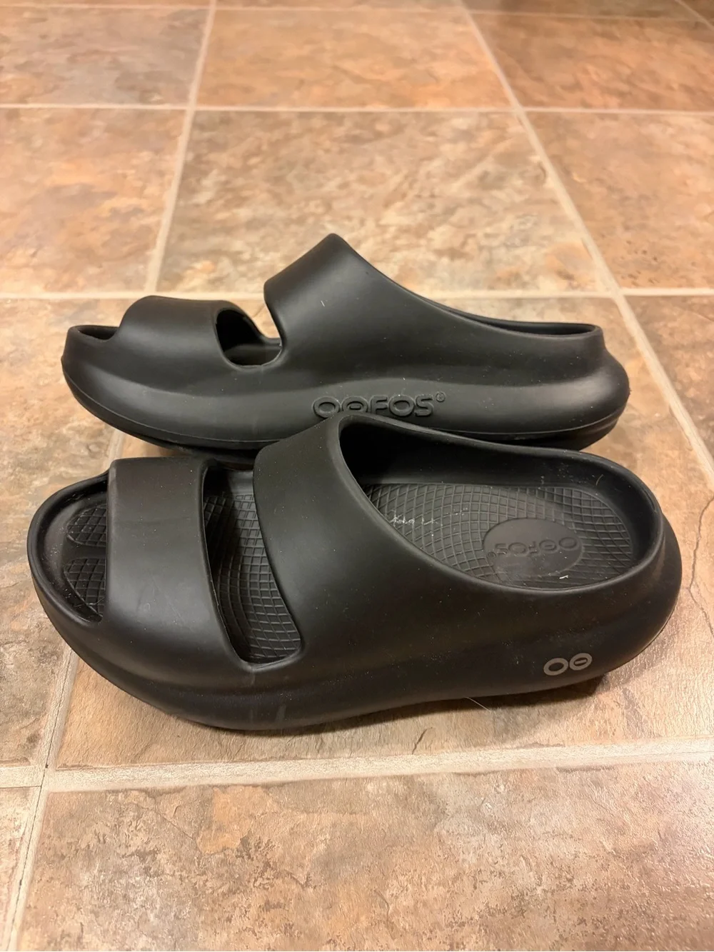 OOFOS OOyea Slide Sandal - Women's 7